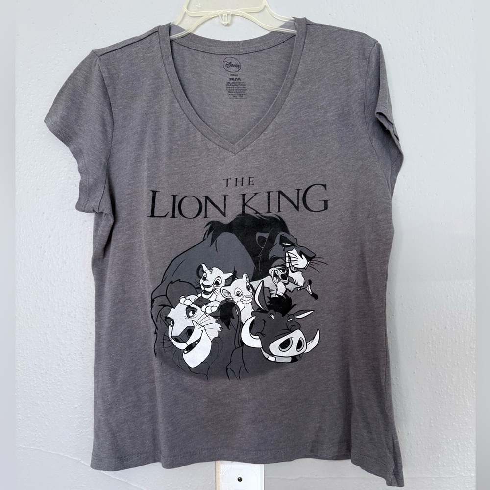 Disney Gray Lion King Graphic T-Shirt XXL (19) 60%cotton 40% polyester